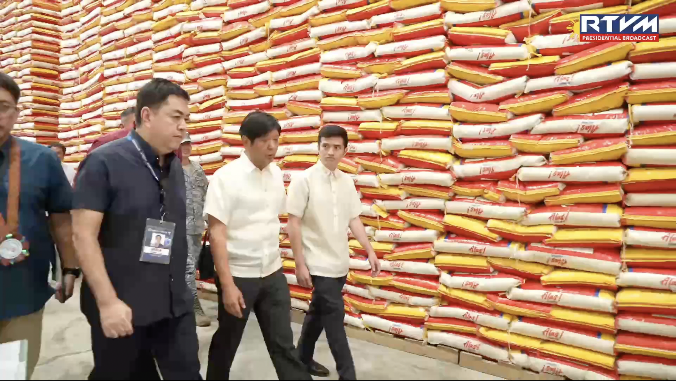 Confiscated smuggled rice donated to 4Ps beneficiaries in Zamboanga City